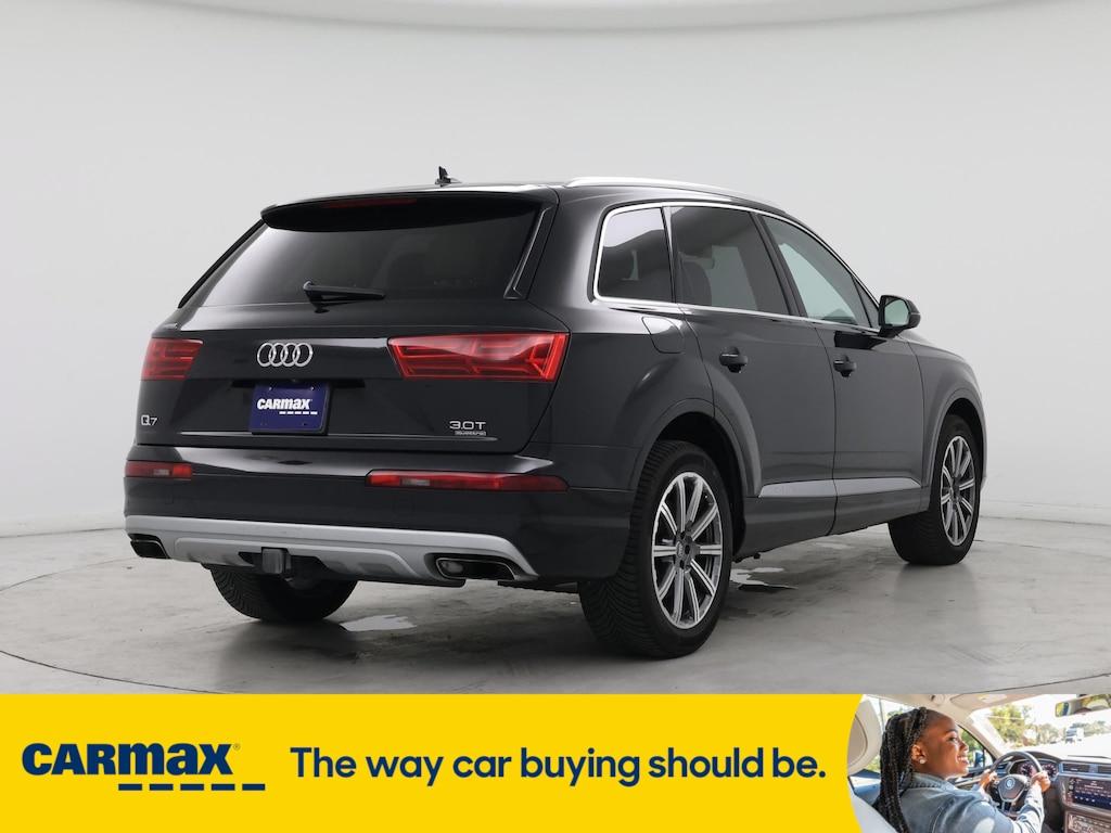 used 2017 Audi Q7 car, priced at $25,998