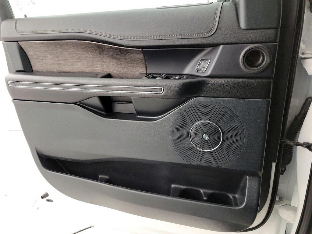 used 2021 Ford Expedition car, priced at $47,998