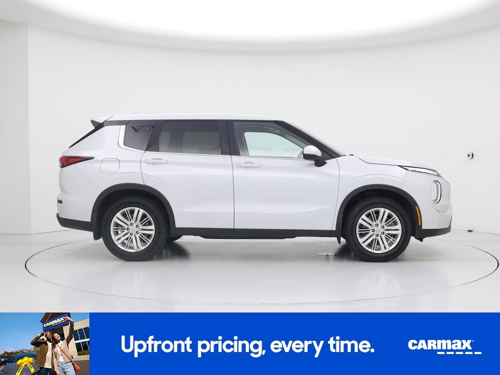 used 2022 Mitsubishi Outlander car, priced at $21,998
