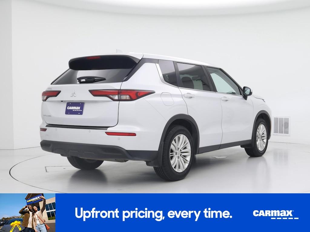 used 2022 Mitsubishi Outlander car, priced at $21,998