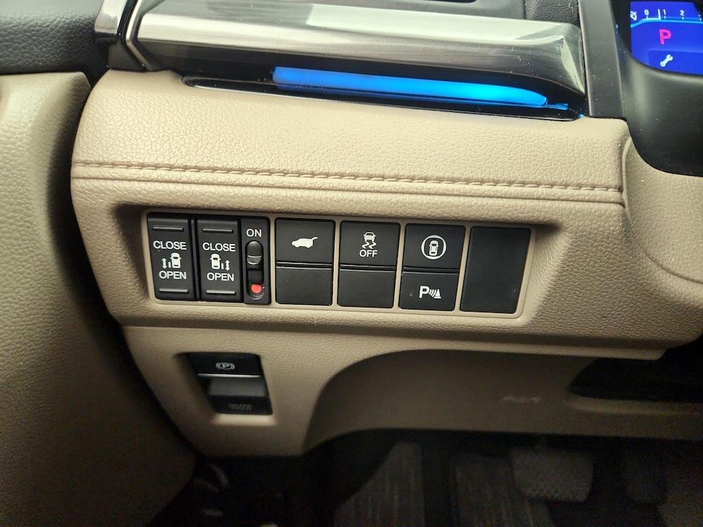 used 2023 Honda Odyssey car, priced at $40,998