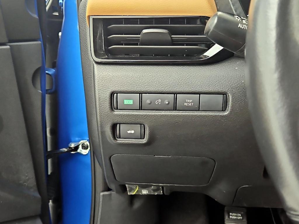 used 2024 Nissan Sentra car, priced at $22,998