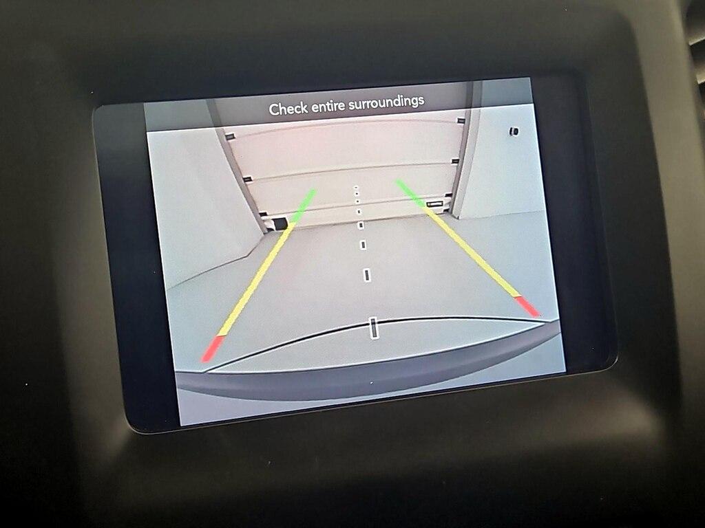 used 2020 Jeep Cherokee car, priced at $20,998