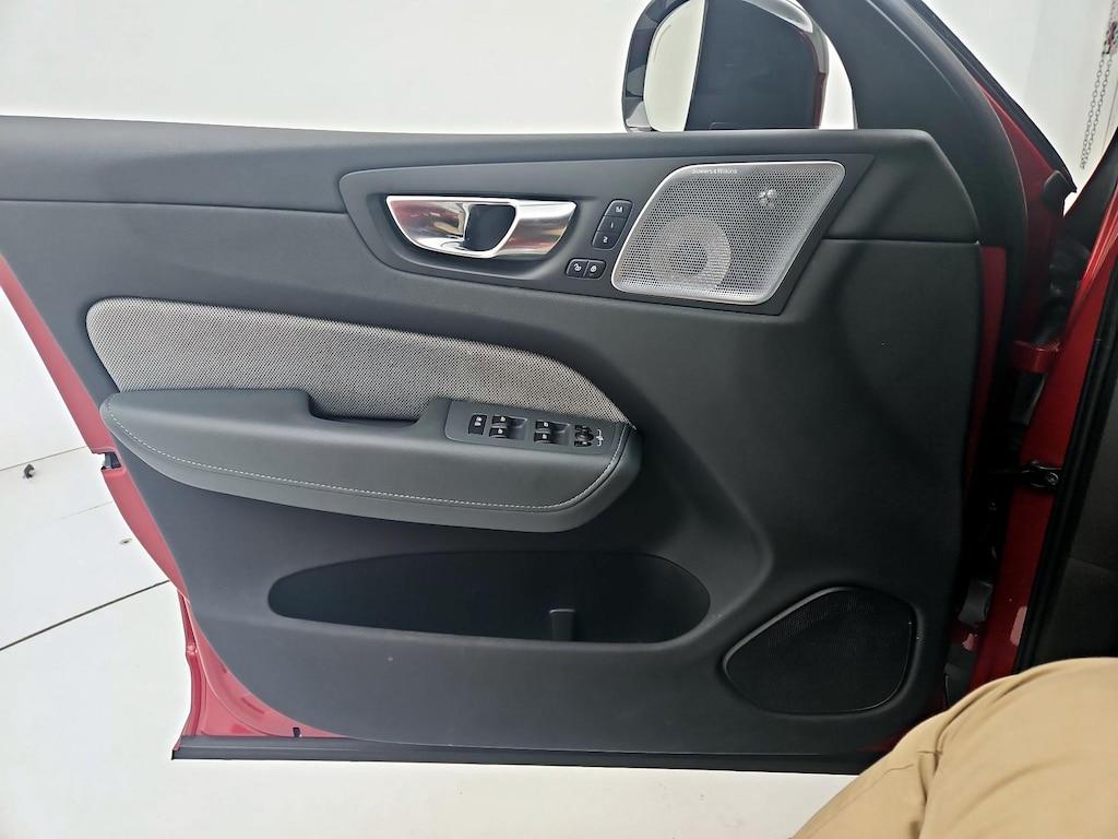 used 2022 Volvo XC60 Recharge Plug-In Hybrid car, priced at $32,998