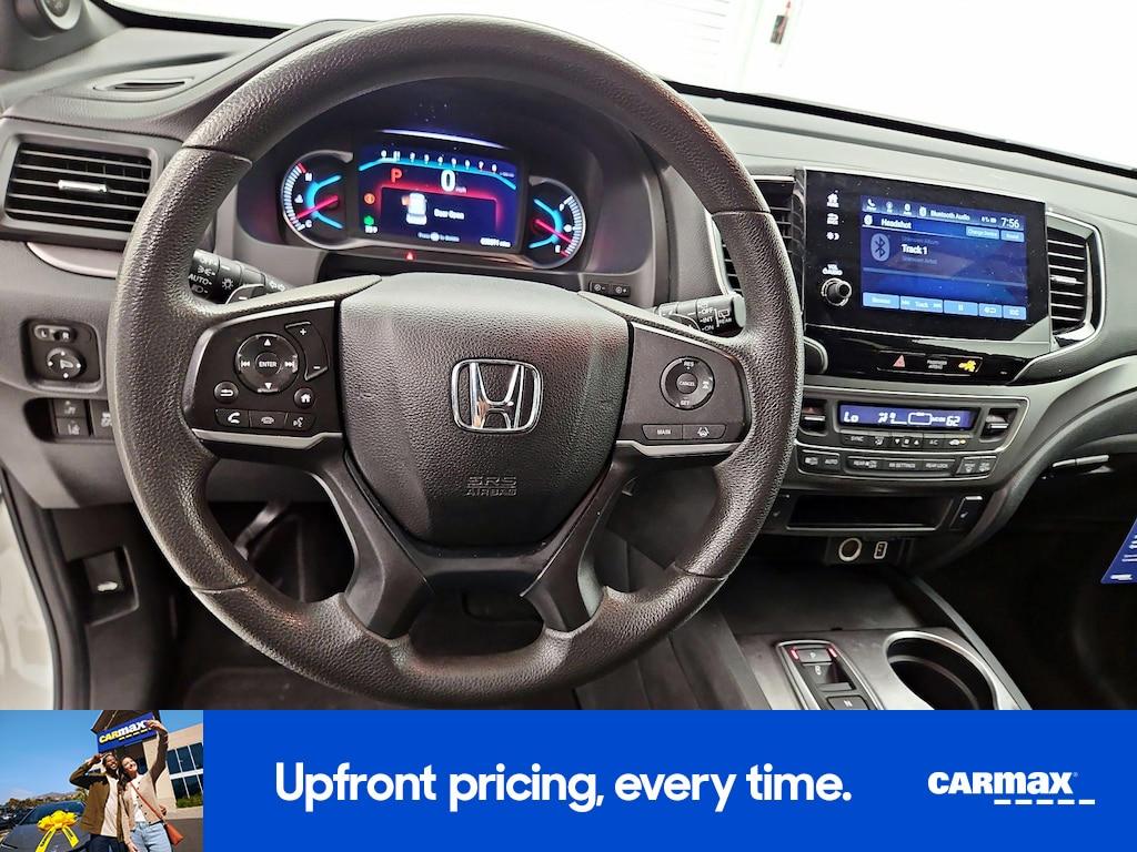used 2022 Honda Pilot car, priced at $27,998
