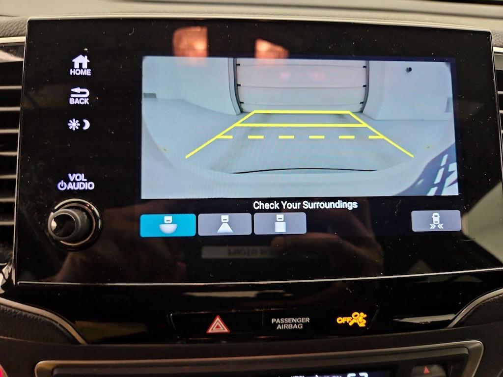 used 2022 Honda Pilot car, priced at $27,998