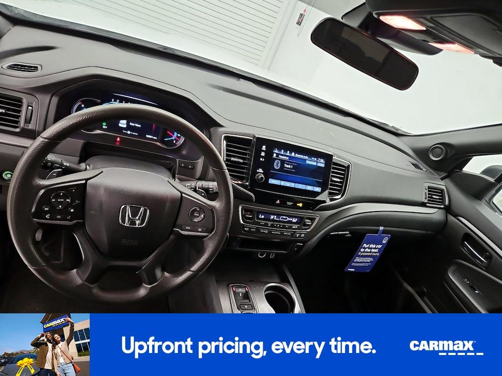 used 2022 Honda Pilot car, priced at $27,998