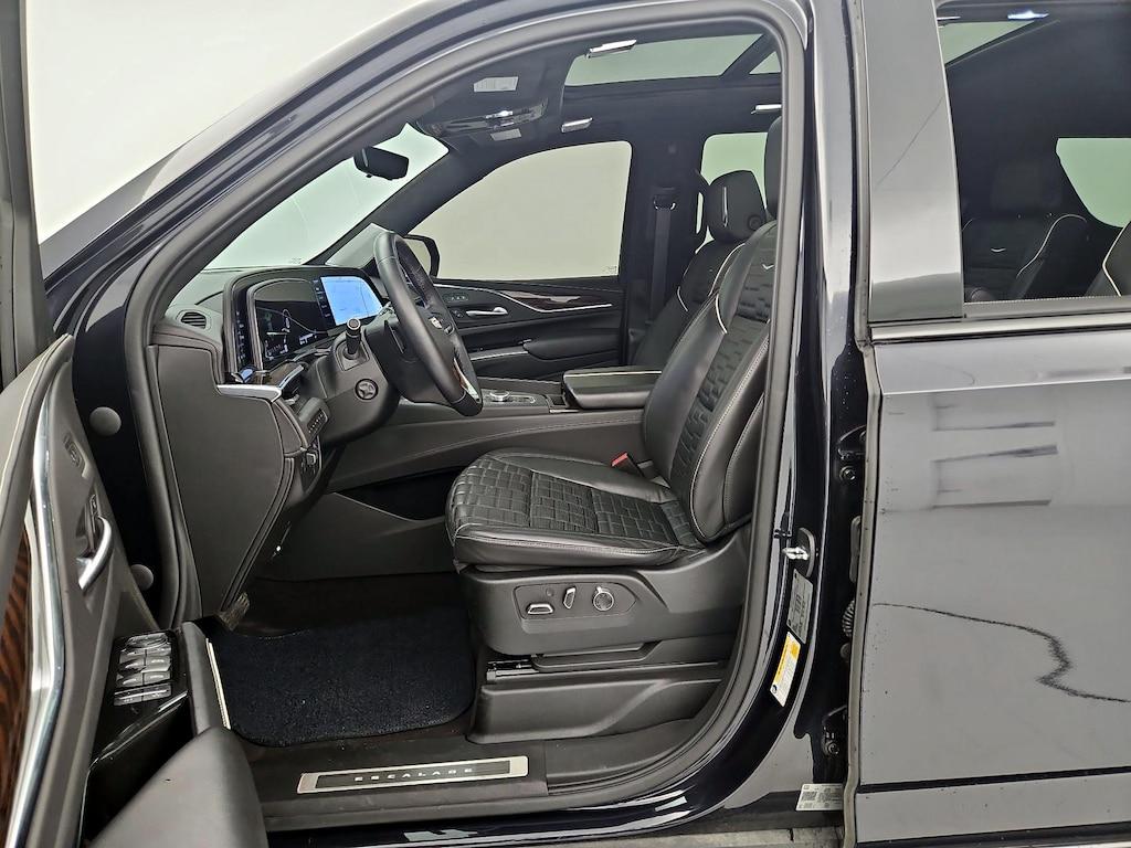 used 2022 Cadillac Escalade car, priced at $76,998