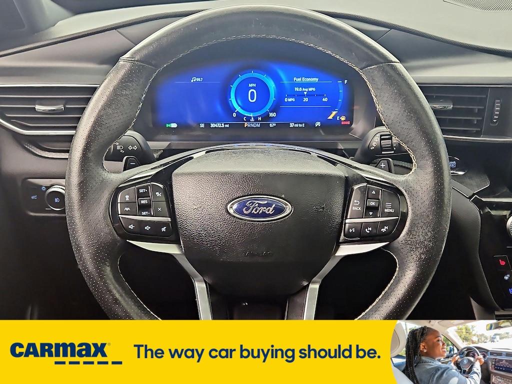 used 2022 Ford Explorer car, priced at $43,998