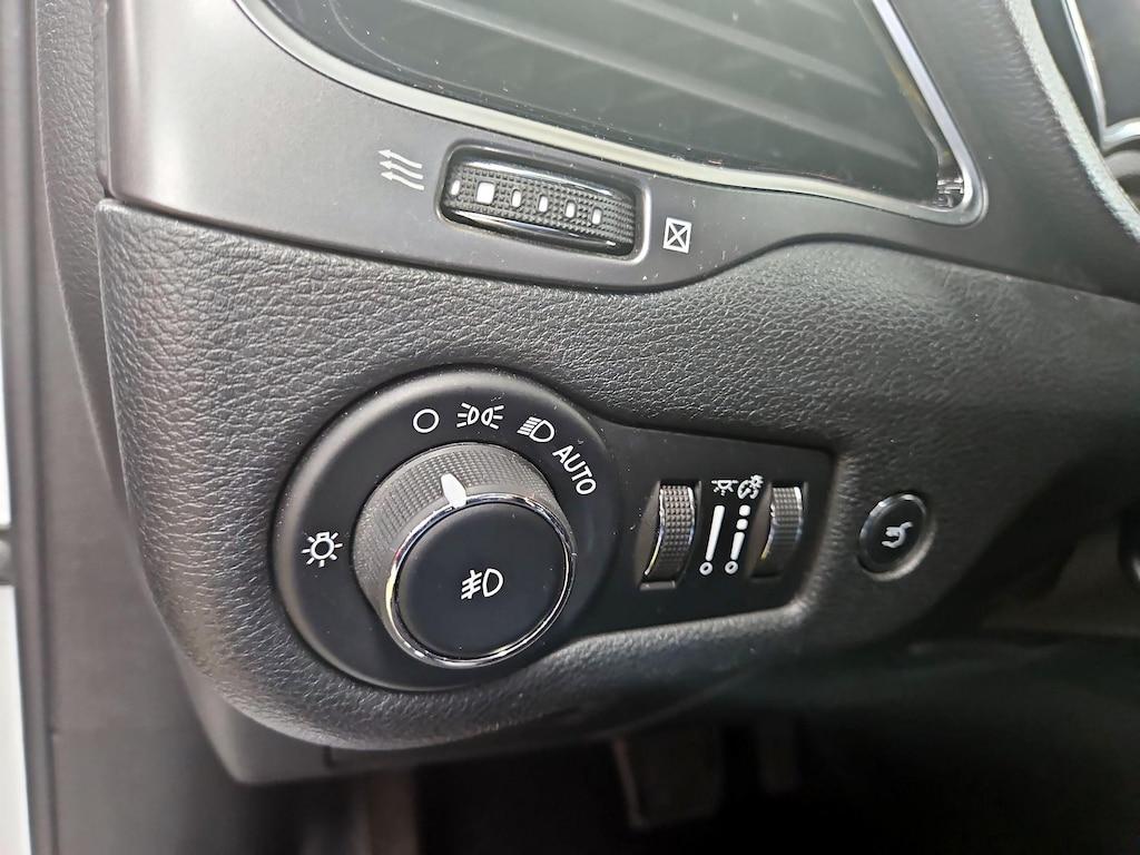 used 2019 Jeep Cherokee car, priced at $16,998