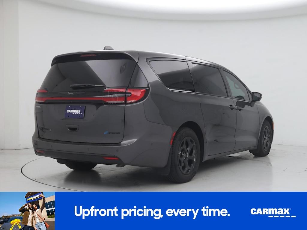 used 2022 Chrysler Pacifica Hybrid car, priced at $29,998