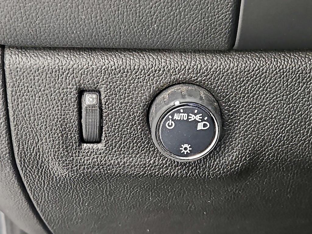 used 2022 Chevrolet Colorado car, priced at $23,998
