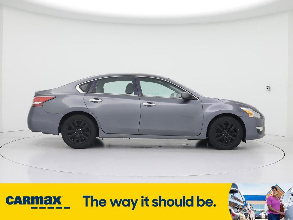 used 2014 Nissan Altima car, priced at $12,998