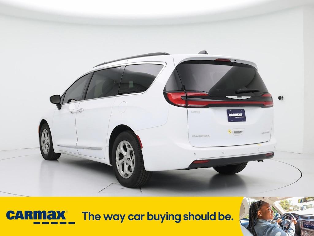 used 2023 Chrysler Pacifica car, priced at $37,998