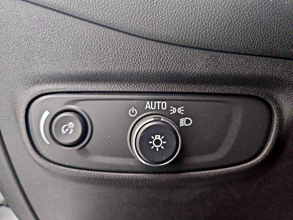 used 2021 Chevrolet Equinox car, priced at $21,998