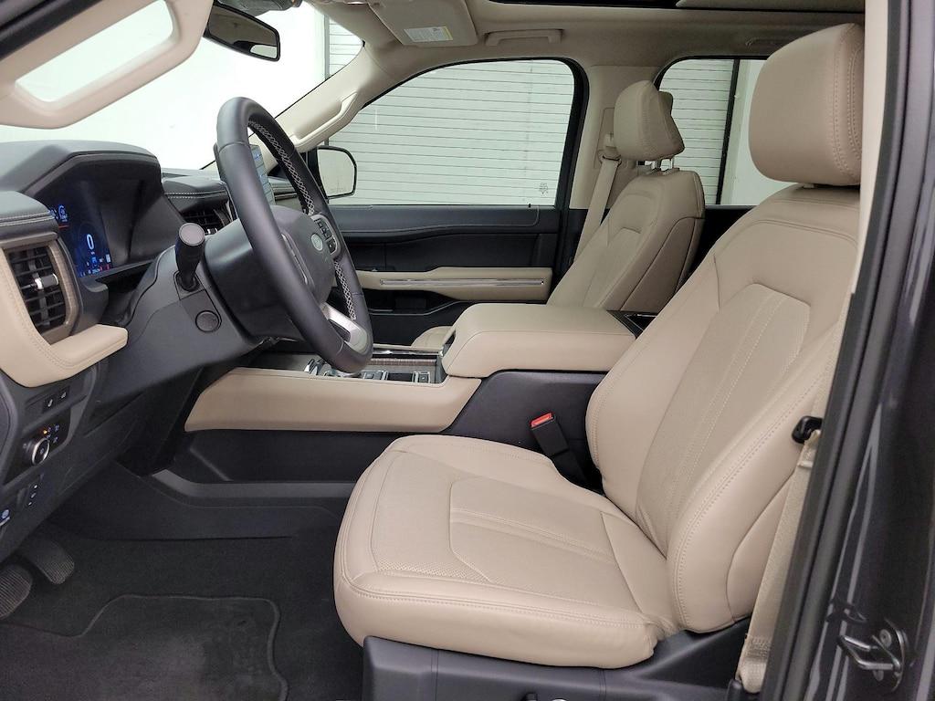 used 2024 Ford Expedition car, priced at $62,998