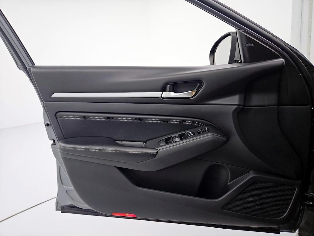 used 2019 Nissan Altima car, priced at $18,998