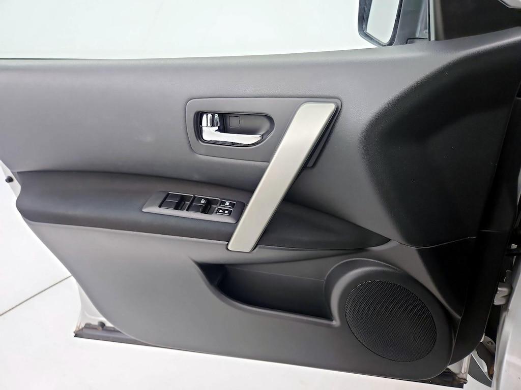 used 2014 Nissan Rogue Select car, priced at $14,998