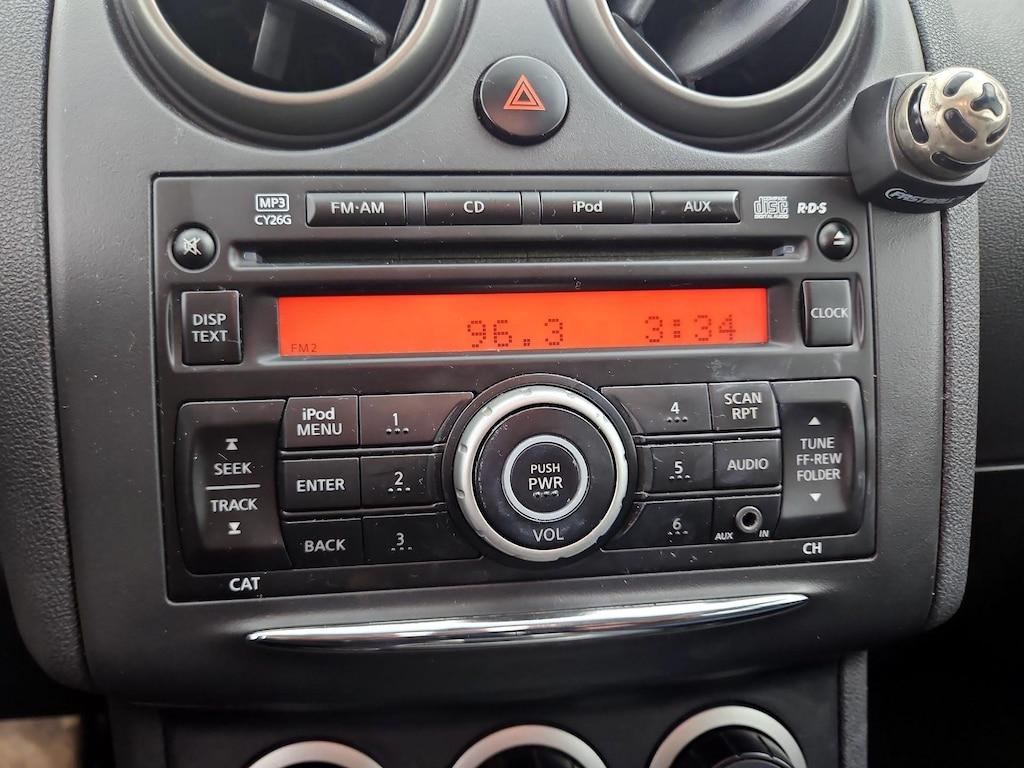 used 2014 Nissan Rogue Select car, priced at $14,998