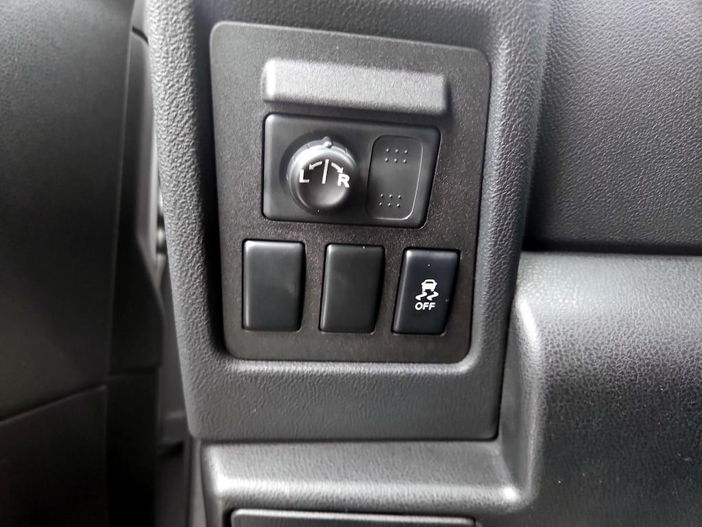 used 2014 Nissan Rogue Select car, priced at $14,998