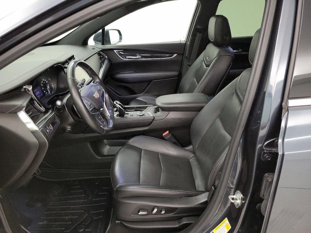 used 2020 Cadillac XT5 car, priced at $23,998