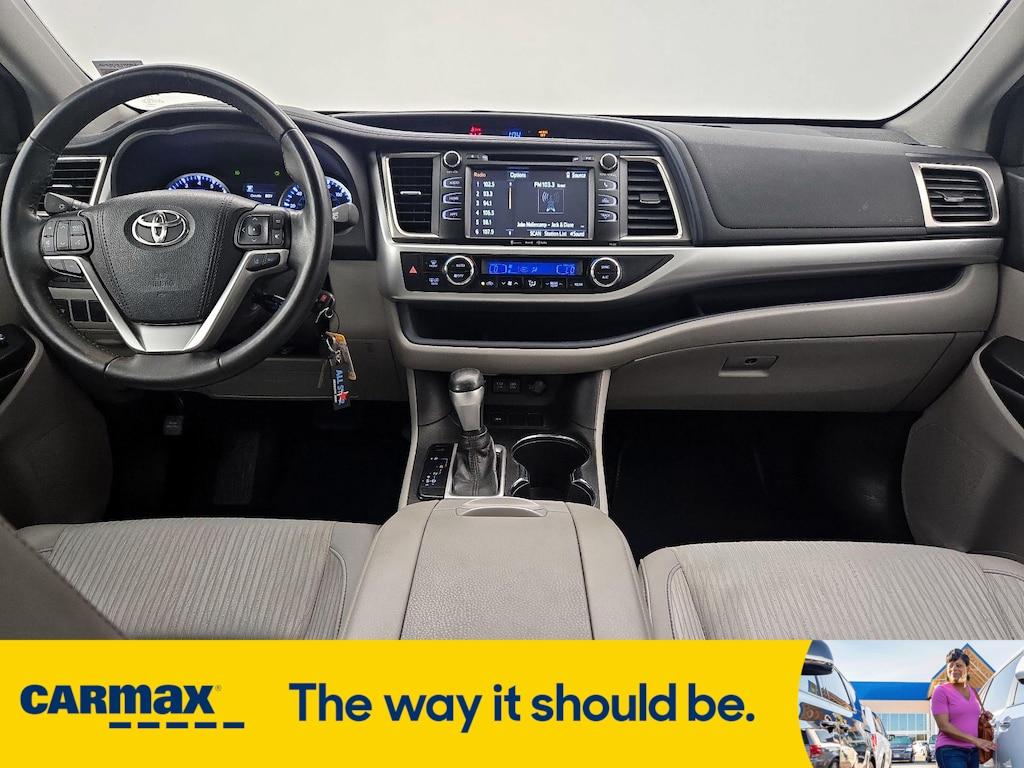 used 2018 Toyota Highlander car, priced at $22,998