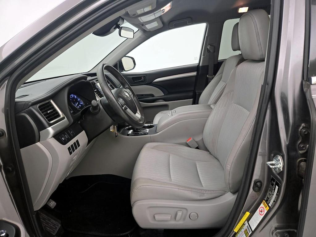used 2018 Toyota Highlander car, priced at $22,998