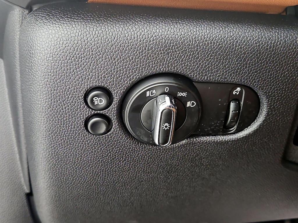 used 2023 MINI Hardtop car, priced at $27,998