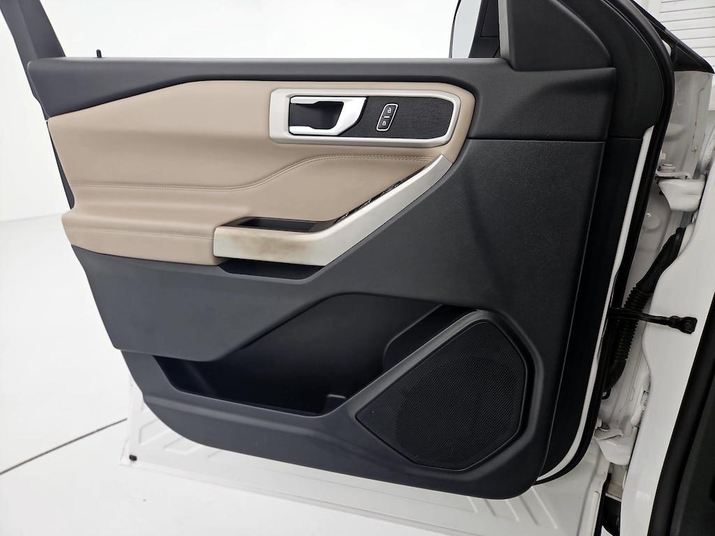 used 2021 Ford Explorer car, priced at $27,998