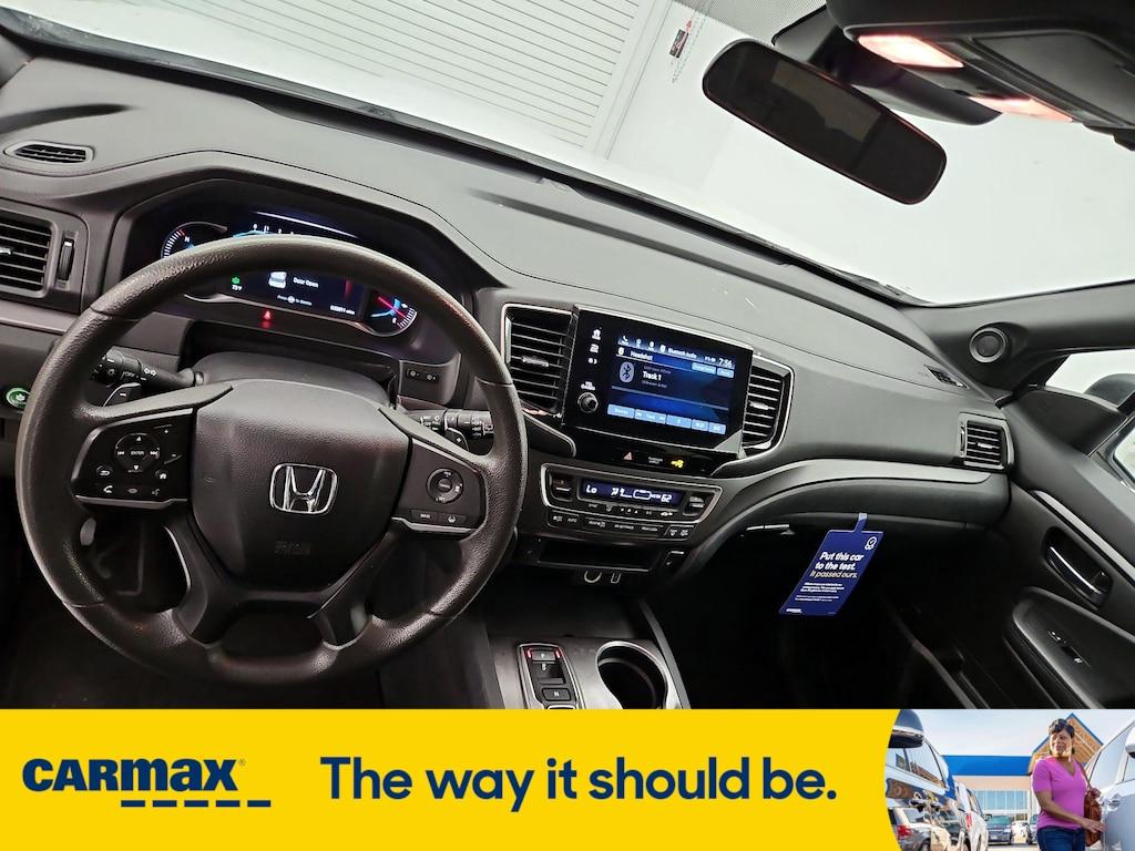 used 2022 Honda Pilot car, priced at $29,998