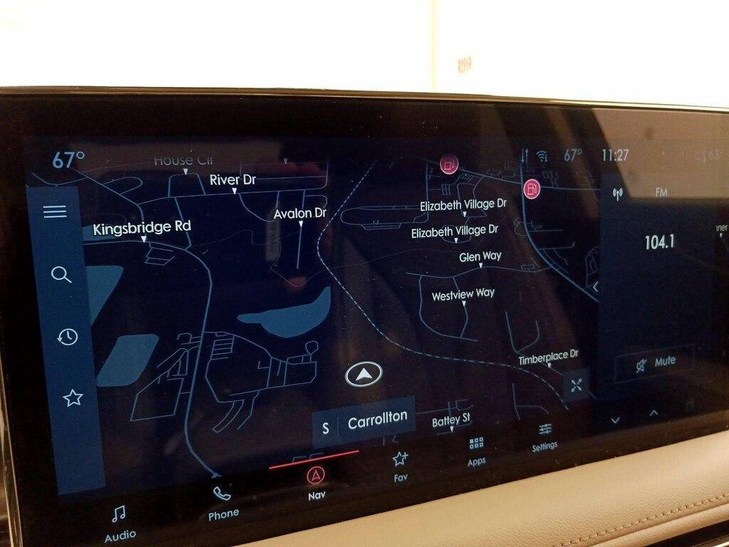 used 2021 Lincoln Nautilus car, priced at $30,998