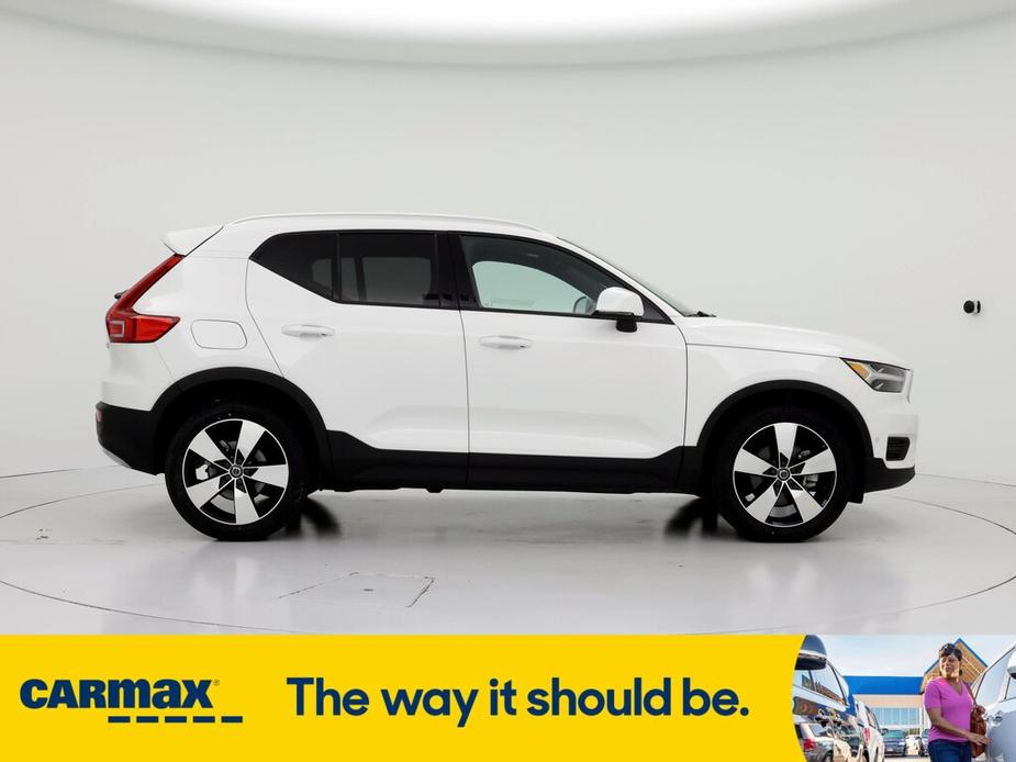 used 2019 Volvo XC40 car, priced at $25,998