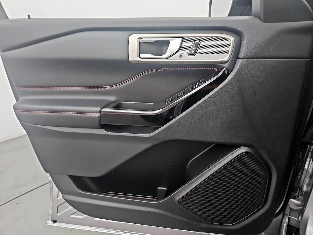 used 2024 Ford Explorer car, priced at $38,998