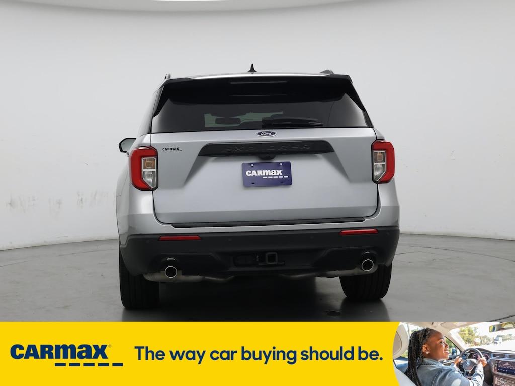 used 2024 Ford Explorer car, priced at $38,998