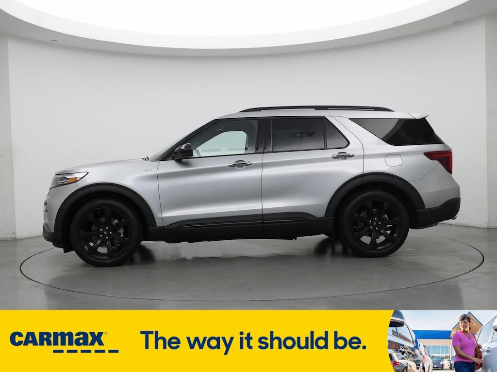 used 2024 Ford Explorer car, priced at $38,998