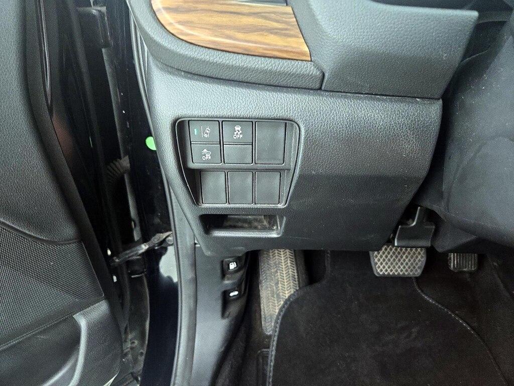 used 2017 Honda CR-V car, priced at $17,998