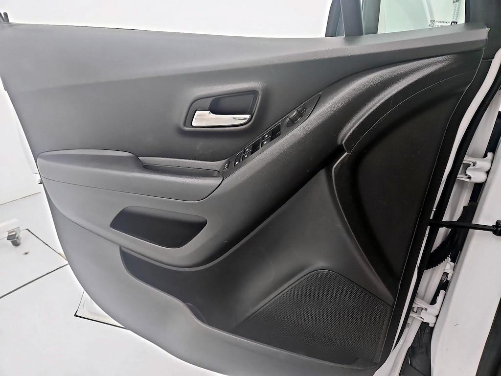 used 2021 Chevrolet Trax car, priced at $16,998