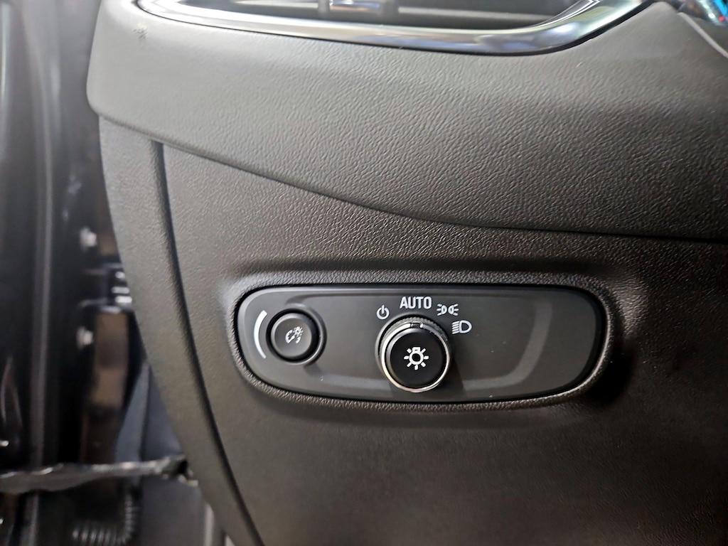 used 2022 Chevrolet Equinox car, priced at $20,998