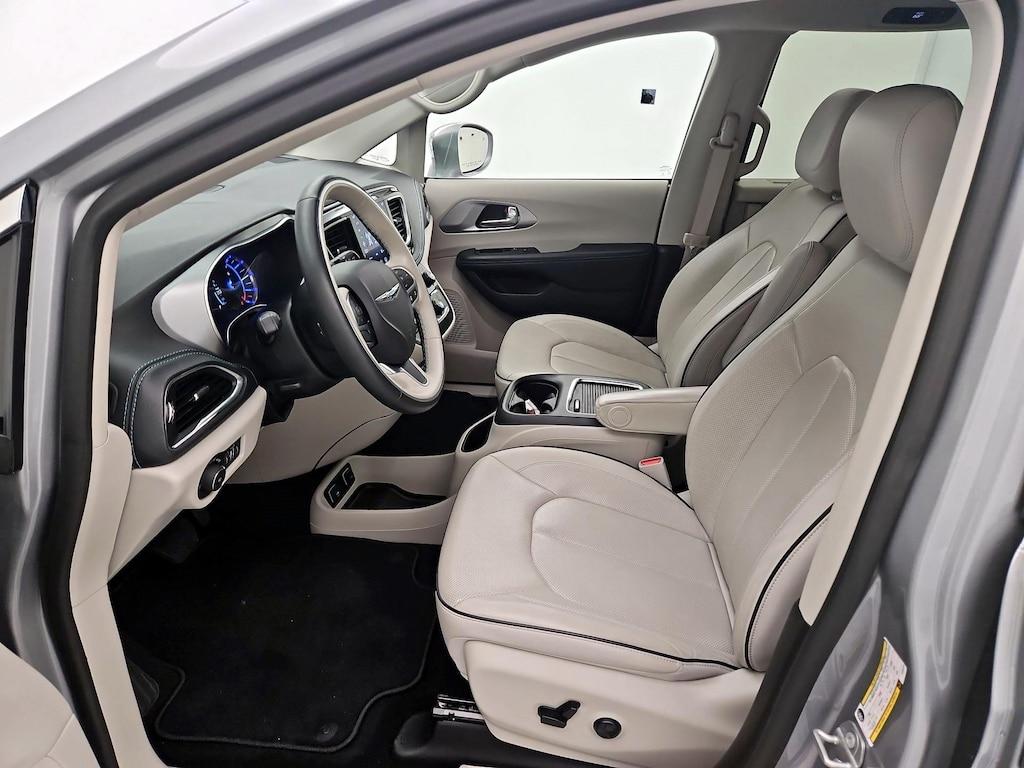 used 2020 Chrysler Pacifica Hybrid car, priced at $28,998