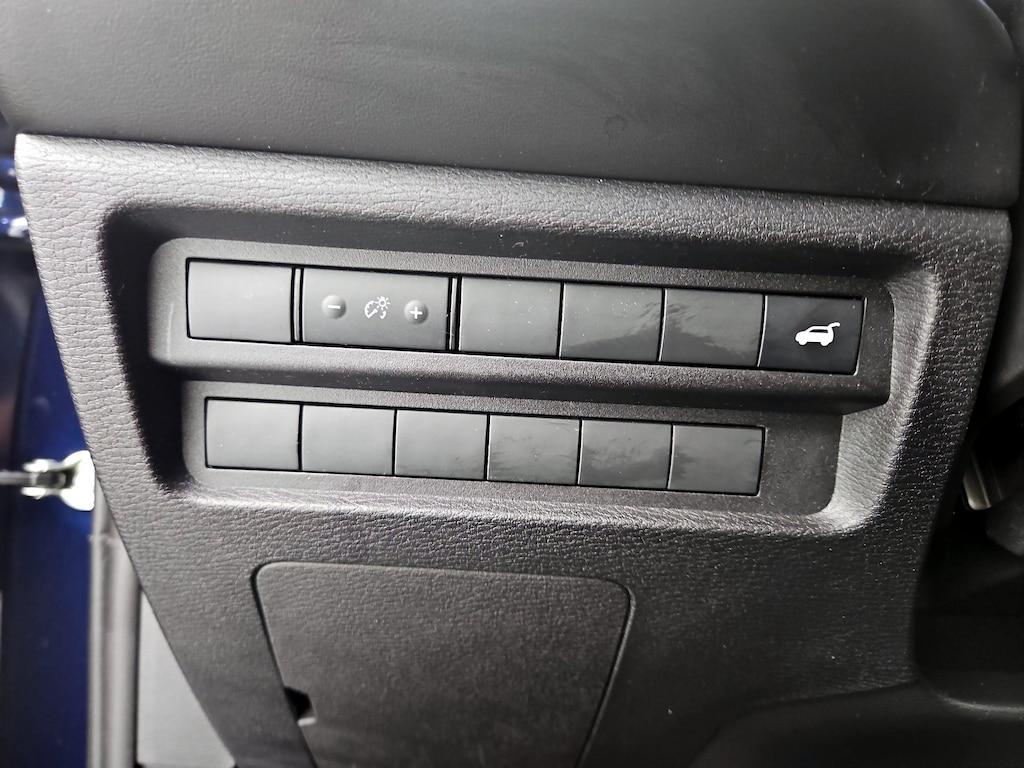 used 2024 Mitsubishi Outlander car, priced at $28,998