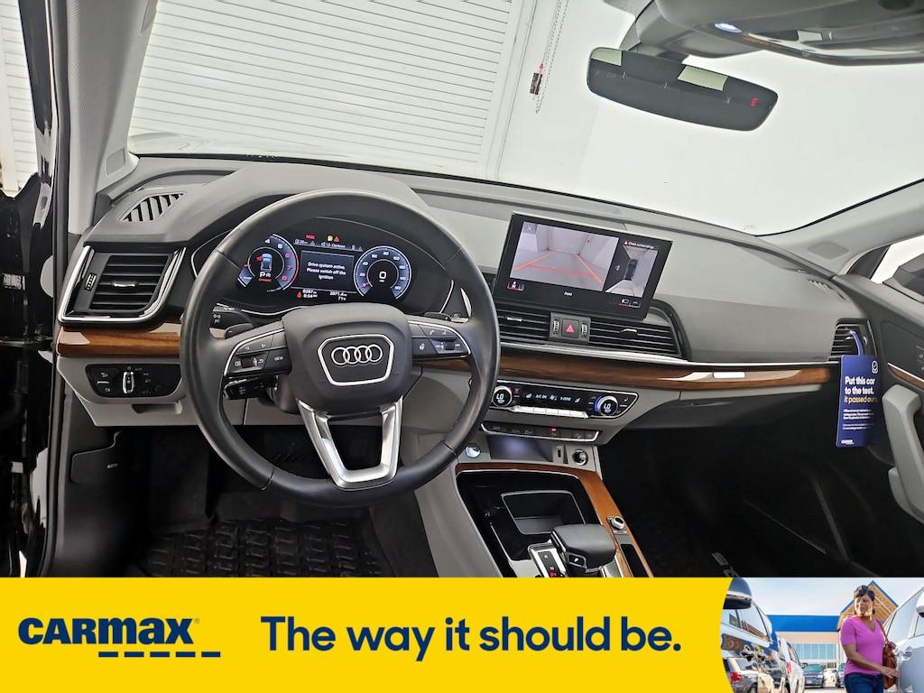 used 2024 Audi Q5 car, priced at $42,998