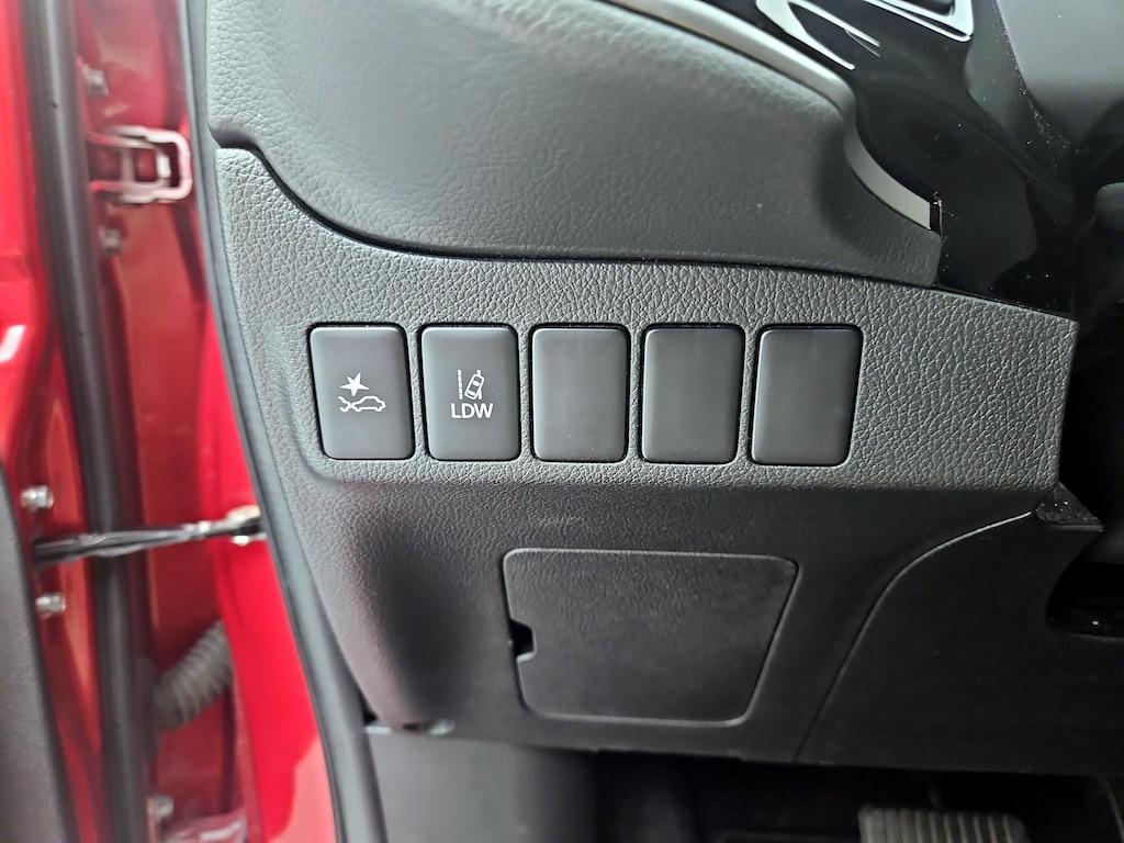 used 2020 Mitsubishi Outlander car, priced at $17,998