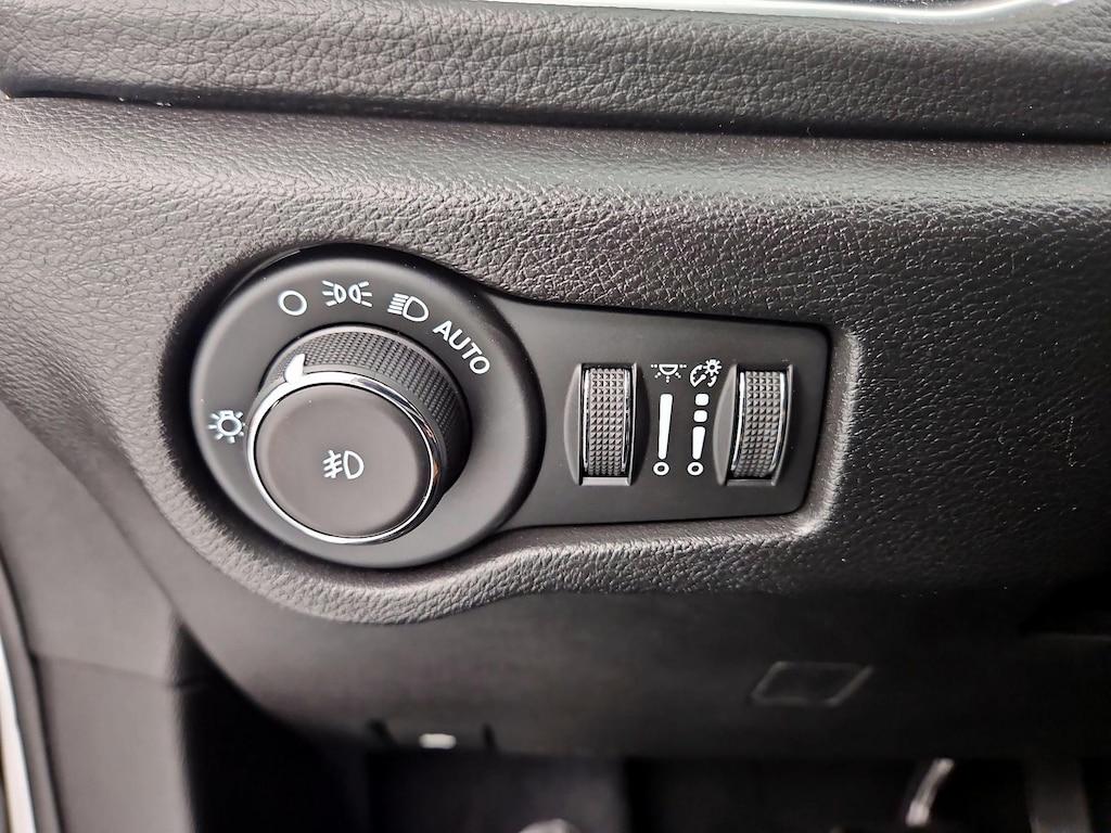 used 2022 Chrysler Pacifica car, priced at $37,998