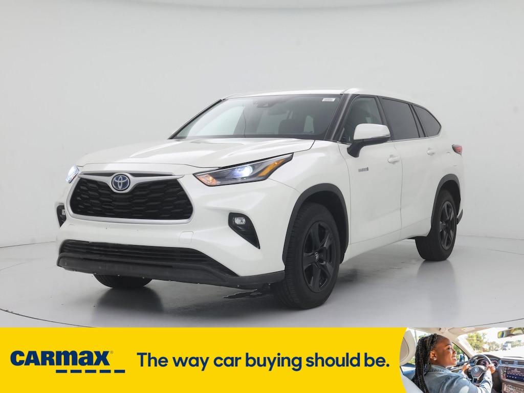 used 2021 Toyota Highlander Hybrid car, priced at $32,998