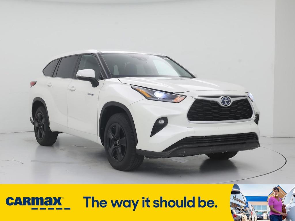 used 2021 Toyota Highlander Hybrid car, priced at $32,998