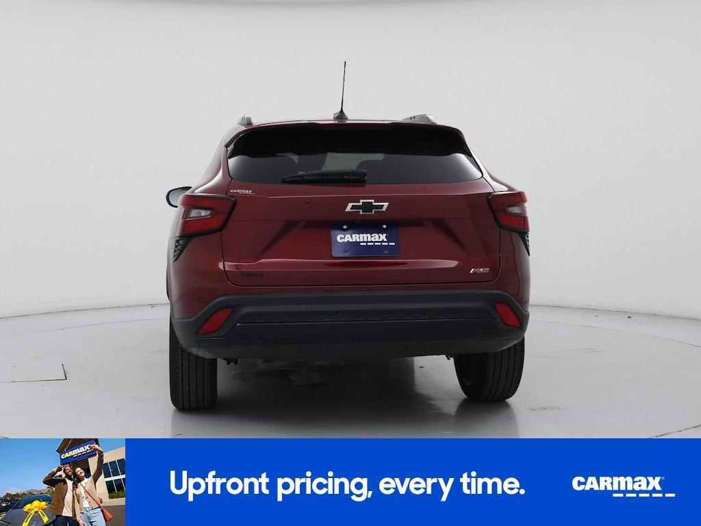 used 2025 Chevrolet Trax car, priced at $25,998