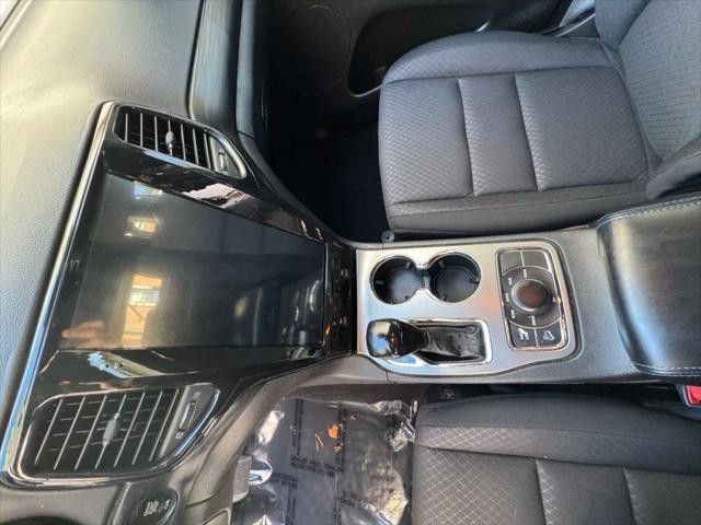 used 2020 Jeep Grand Cherokee car, priced at $20,000