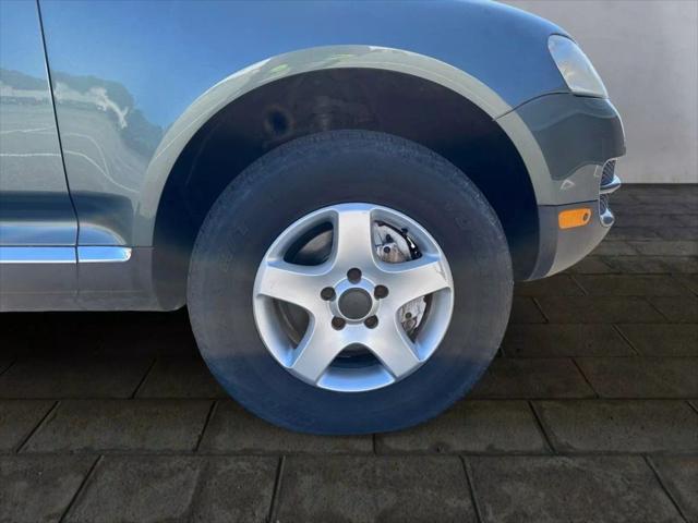 used 2006 Volkswagen Touareg car, priced at $3,999