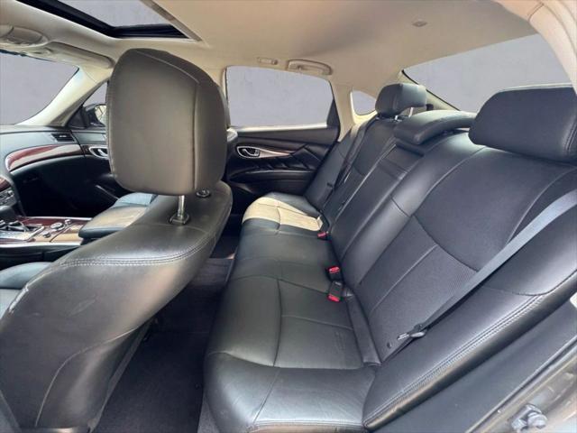 used 2018 INFINITI Q70 car, priced at $20,000