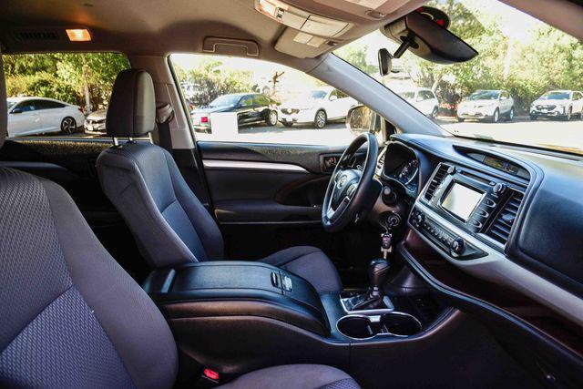 used 2017 Toyota Highlander car, priced at $33,924
